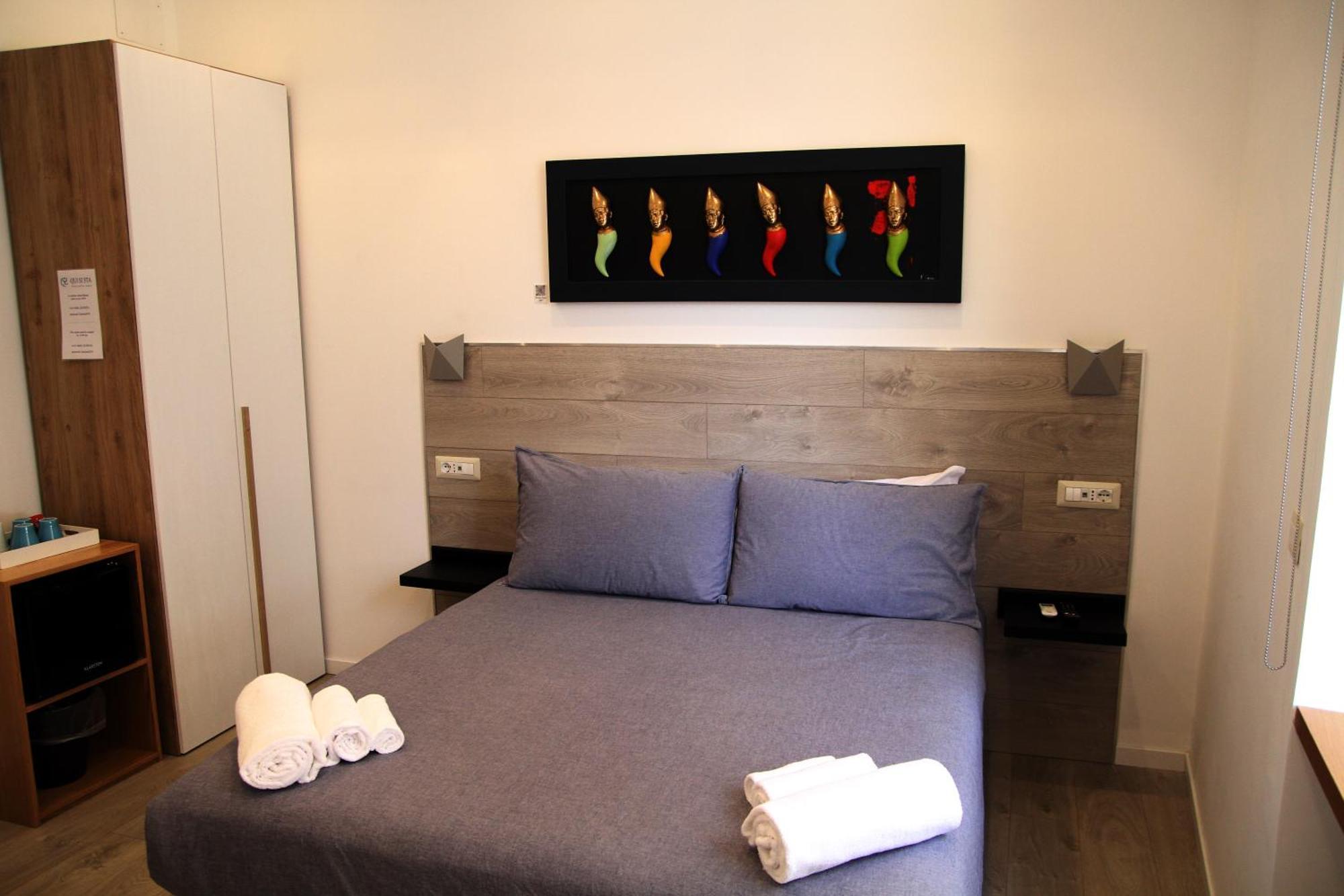 Quisista Bed & Breakfast Napoli Bagian luar foto